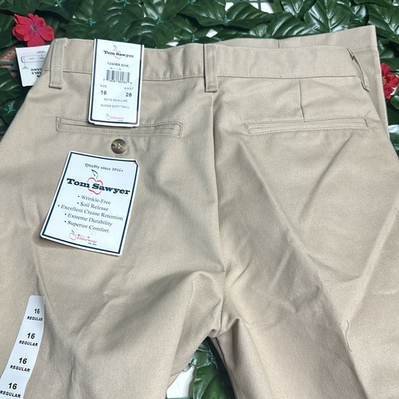 Khaki Pants - Picture 3 of 3